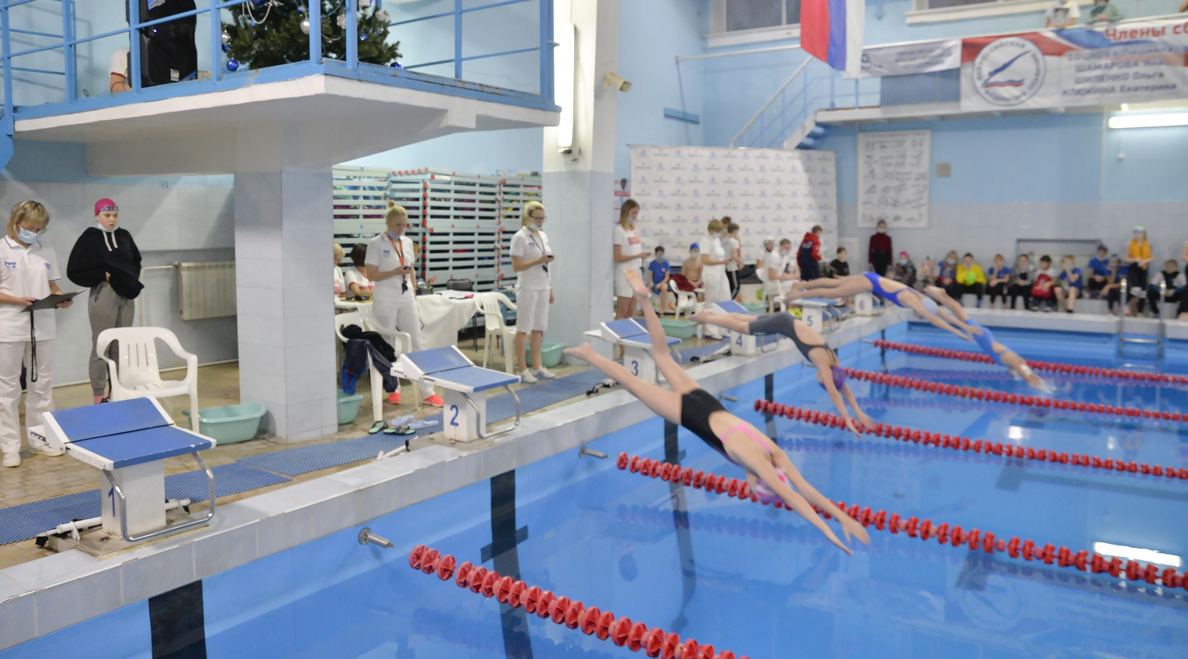 В Кирово-Чепецке прошли областные соревнования по плаванию