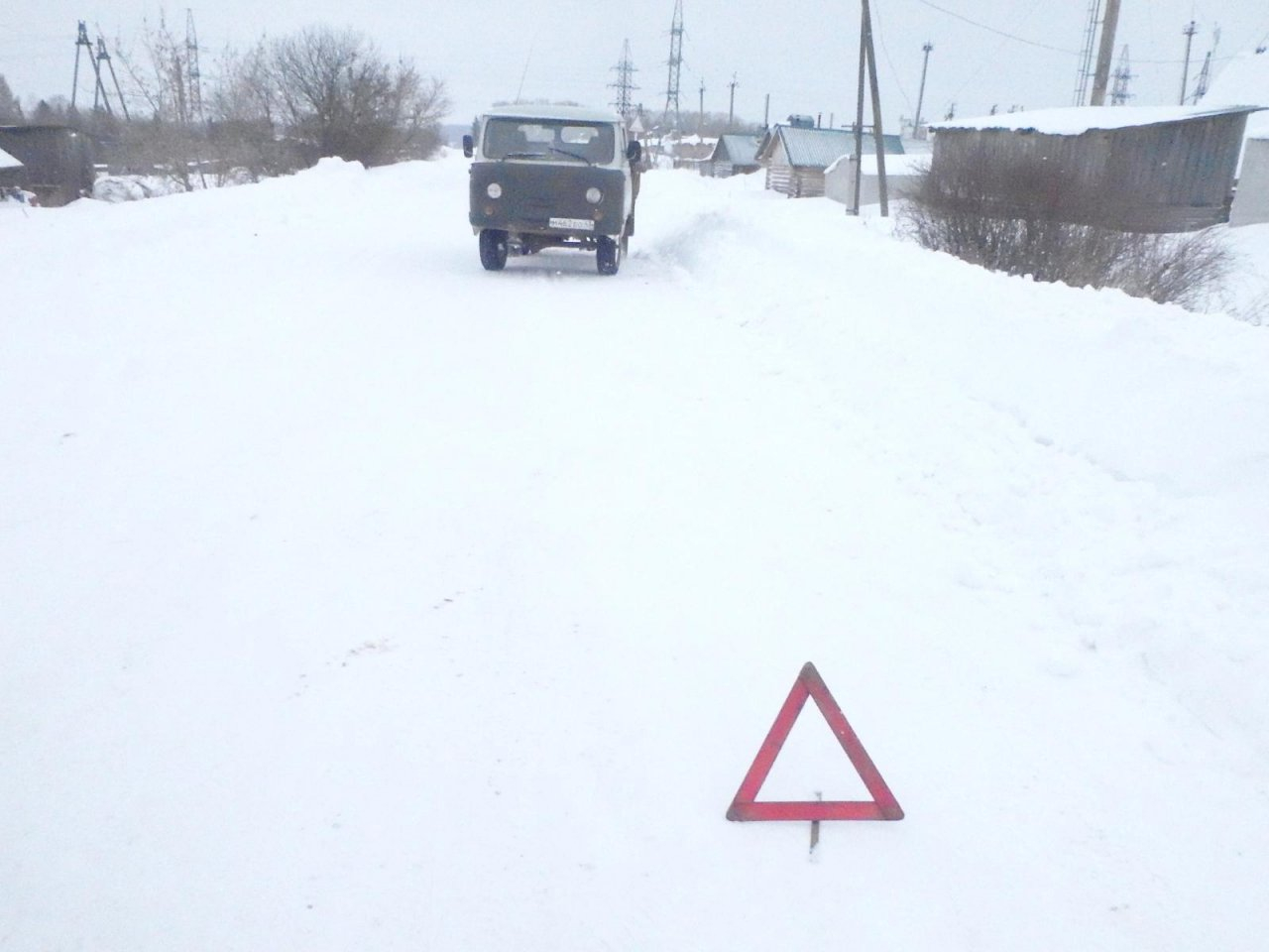 Водитель сигналил, но женщина не слышала: подробности смертельного ДТП в Чепецке