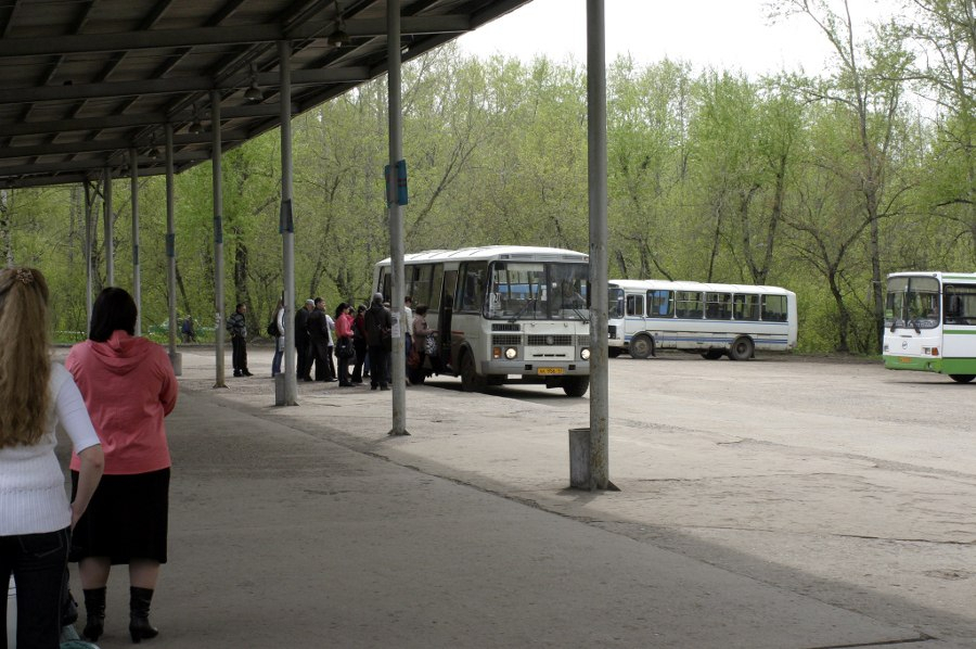 В Кирово-Чепецке проверили выхлопы автобусов: найдены нарушения