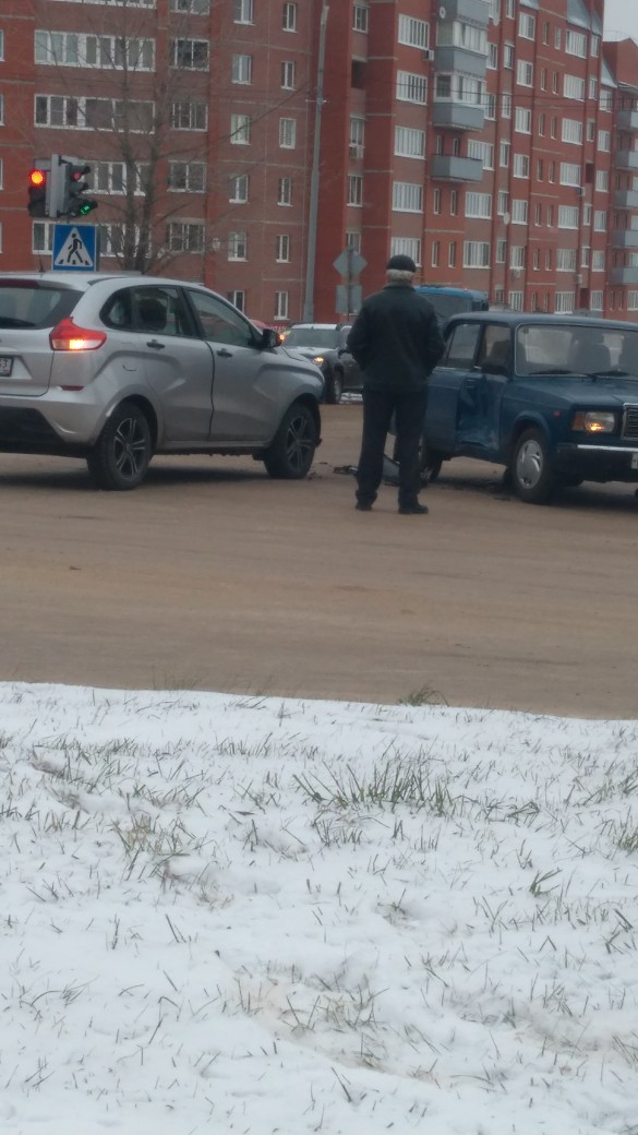 В Кирово-Чепецке и районе произошло два ДТП за день