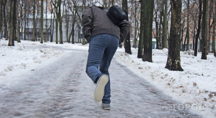 Сильные порывы ветра и снег с дождем: прогноз погоды в Кирово-Чепецке на неделю