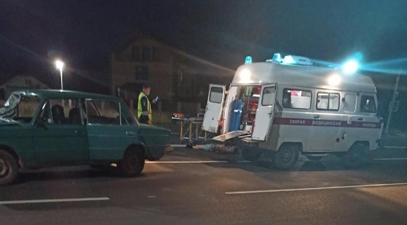 В Чепецке 18-летняя девушка на «шестерке» сбила пешехода: травмы получили оба
