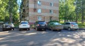 "Не удивляйтесь, что машины на газонах": возможны ли муниципальные парковки в Чепецке?