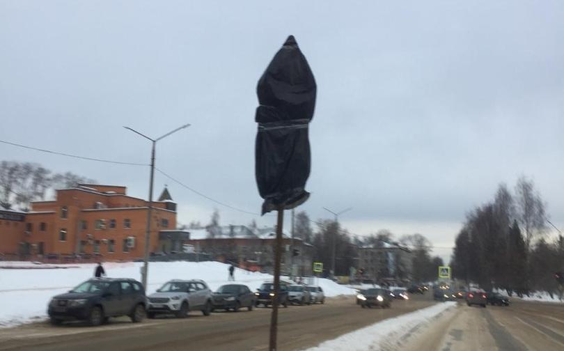 На проспекте России в Кирово-Чепецке установили дорожные знаки