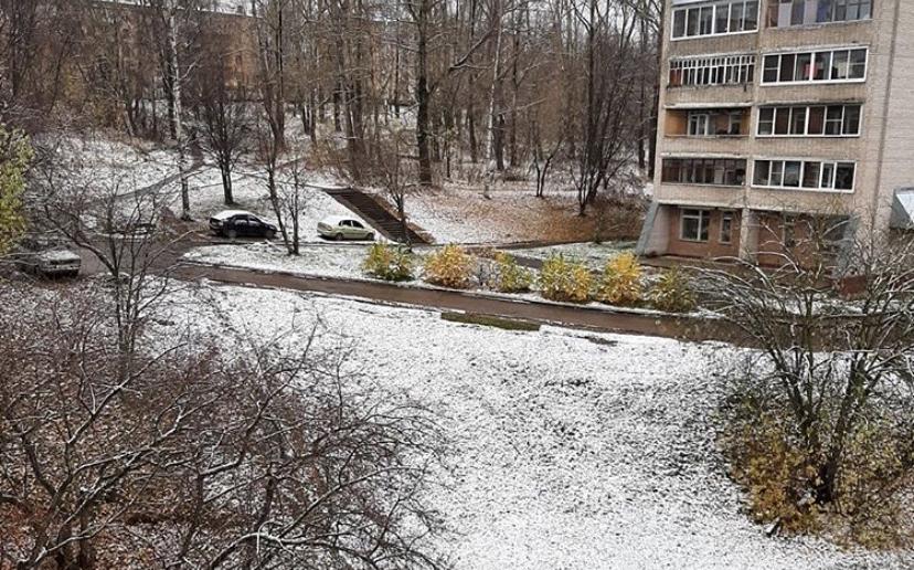 Первый снег:  чепчане поделились фотографиями в соцсетях